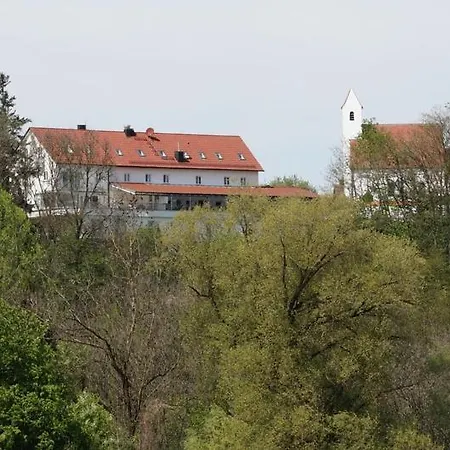 Отель Schranner's 3*